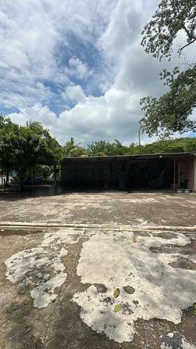 ALQUILO LOCAL COMERCIAL FRENTE GASOLINERA PUMA EL TRIUNFO 
