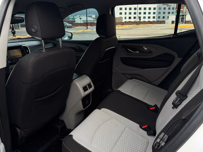 GMC TERRAIN 2020 SLE BOLSAS FRONTALES BUENAS SE VENDE - Imagen 6