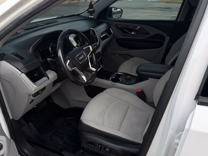 GMC TERRAIN 2020 SLE BOLSAS FRONTALES BUENAS SE VENDE - Imagen 5