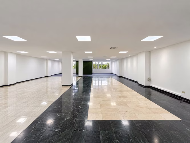 San Benito - Zona Rosa, local en alquiler, 220 mts2. - Imagen 2