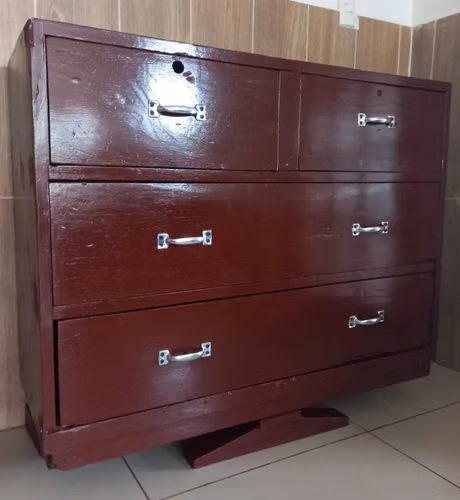 Clasico Gavetero de Madera Cedro