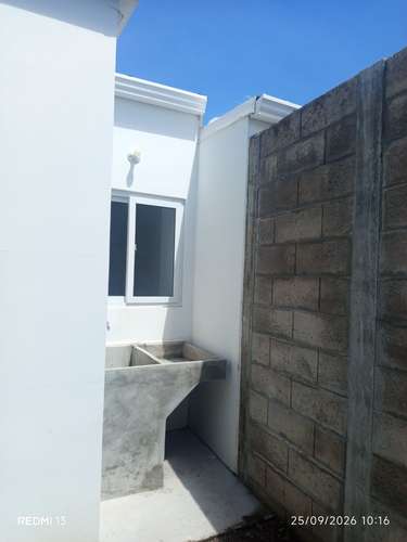 Se alquila casa en Urbanización Villas de La Costa, cluster 2 San Miguel.