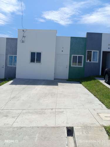 Se alquila casa en Urbanización Villas de La Costa, cluster 2 San Miguel.