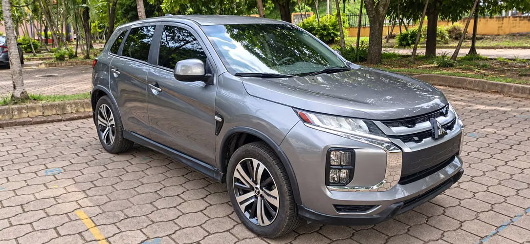 ¡Solo de Estrechar La Mano! ¡Vendo Mitsubishi Outlander Sport 2022! Bolsas Buenas 