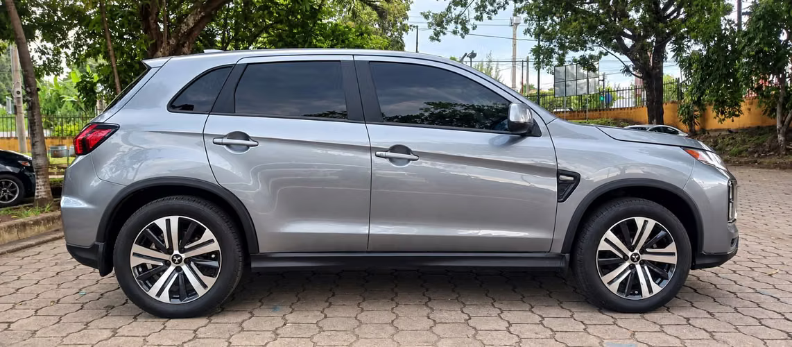 ¡Solo de Estrechar La Mano! ¡Vendo Mitsubishi Outlander Sport 2022! Bolsas Buenas 