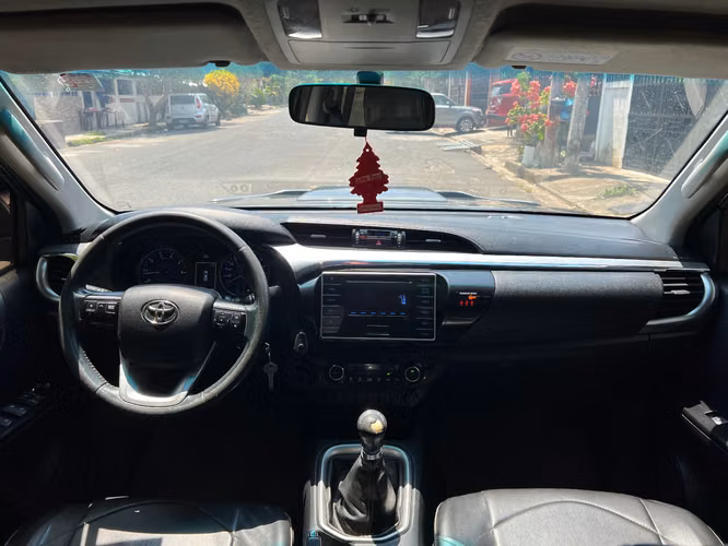 TOYOTA HILUX REVO 2016  - Imagen 5