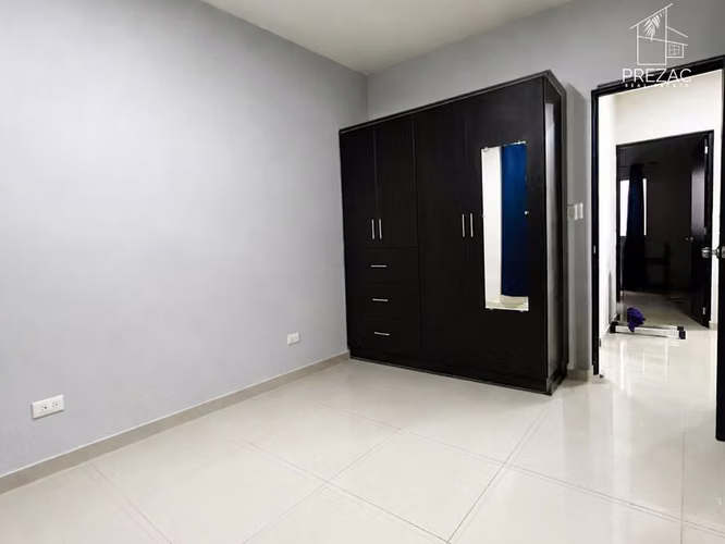 Casa en alquiler en Palo Alto, Zaragoza | 3 habitaciones + servicio | Complejo privado 24/7 | US$1,300 - Imagen 3