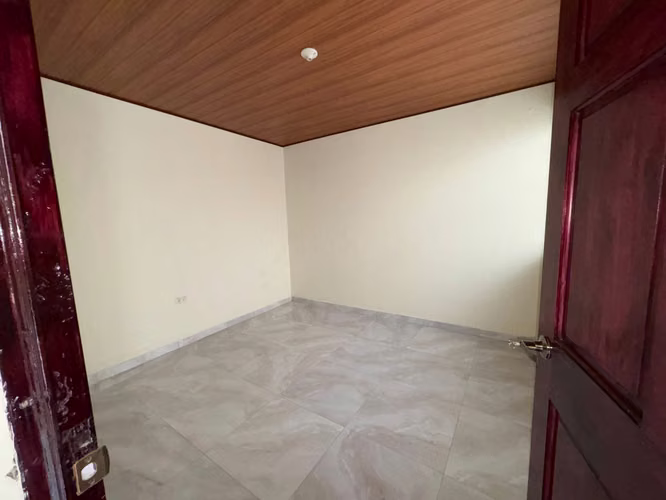  ¡Como Nueva! Casa Full Remodelada de 4 Habitaciones en San Jacinto - Imagen 10