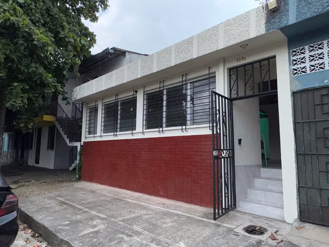  ¡Como Nueva! Casa Full Remodelada de 4 Habitaciones en San Jacinto