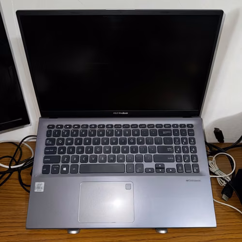 ASUS VIVOBOOK 15” - Imagen 2