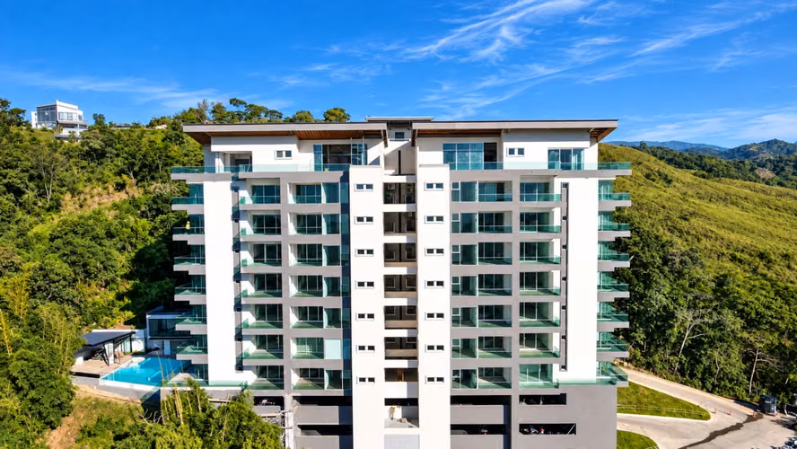 LUXURY APARTMENT FOR SALE IN FOREST TOWER