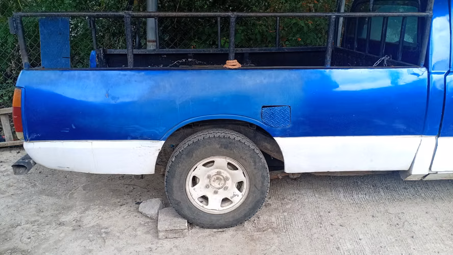 Sv isuzu pup 1984 cama larga diésel 