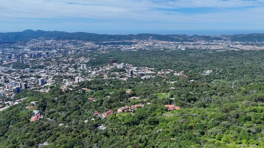 Propiedad en Venta 1.4 MZ Volcán de San Salvador VISTA ESPECTACULAR - Imagen 3