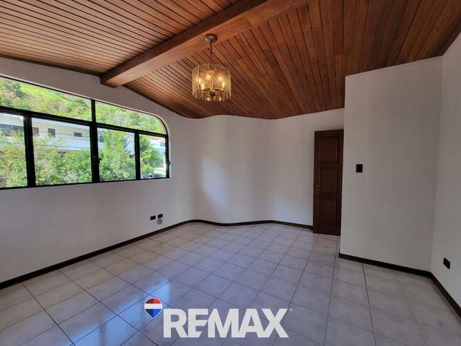 COLONIA ESCALÓN | CASA EN ALQUILER | CUMBRES DE LA ESCALÓN AMPLIO PARQUEO - Imagen 15