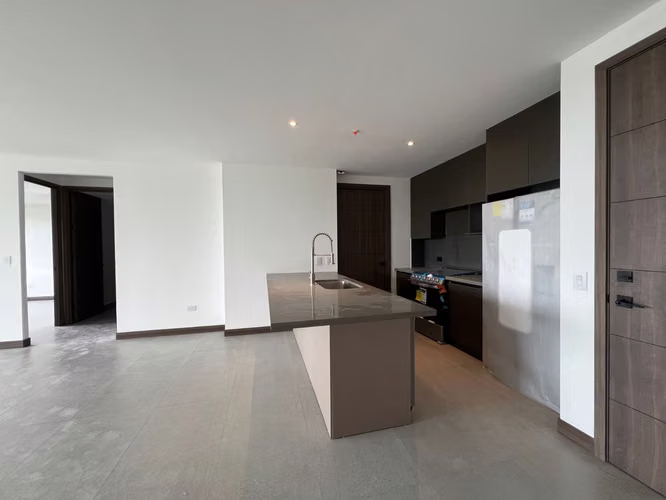 Apartamento de Lujo 3 habitaciones ARBORÉ | NUEVO CUSCATLÁN Alquiler: US$2,400 mensuales - Imagen 3