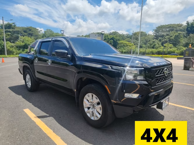  NISSAN FRONTIER DOBLE CABINA  2022 , 4X4,PIÑON DE MONTAÑA, ,……………si ve el anuncio es porque    si esta disponible