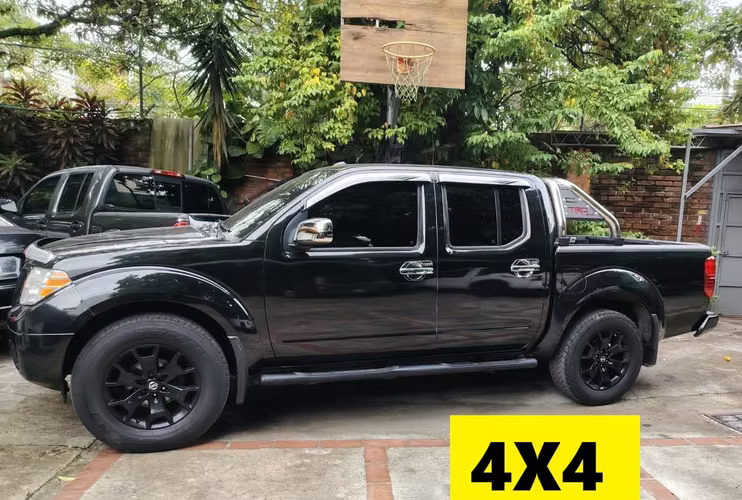  NISSAN FRONTIER DOBLE CABINA  2018 , 4X4,PIÑON DE MONTAÑA,BOLSAS  BUENAS ,…. SI VE EL ANUNCIO ES PORQUE ESTA DISPONIBLE