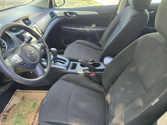 Nissan sentra 2019