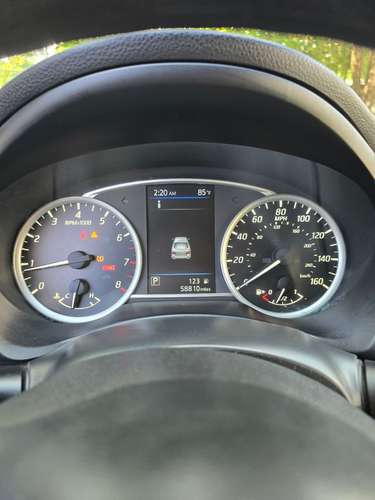 Nissan sentra 2019