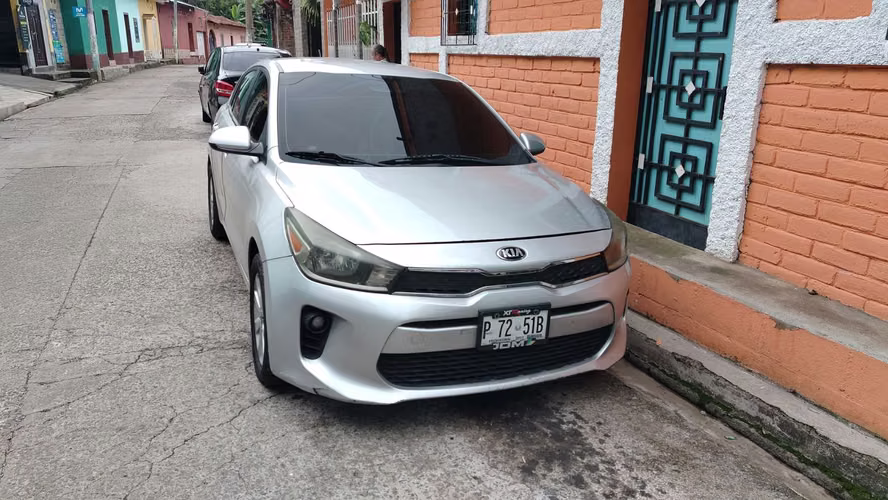 Rento Kia Rio S 2019