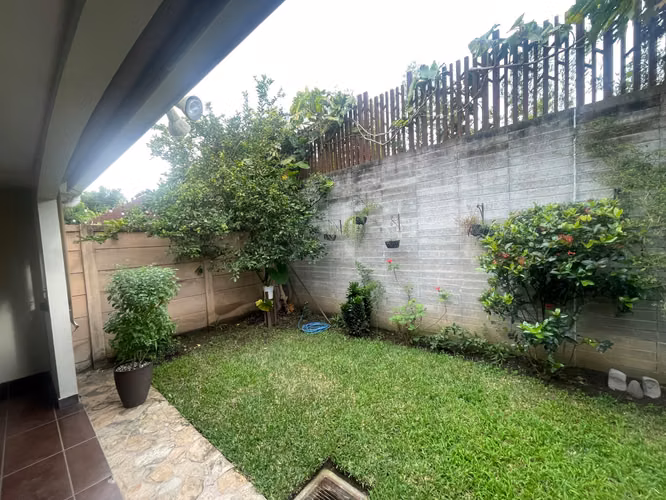 Renta de bonita casa de una planta, en Condado Sta. Rosa 2 - Imagen 19