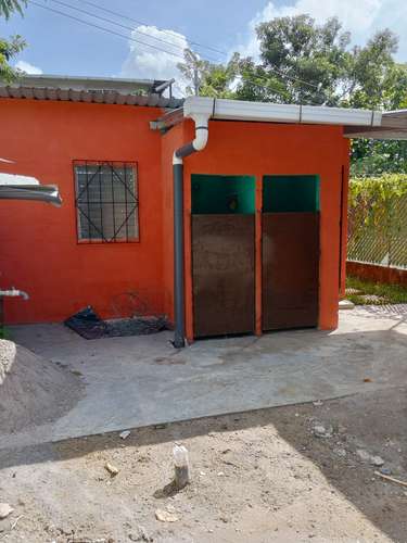 Alquilo casa Santo Tomás Canton Las Casitas. Zona cruz calle y Loma larga