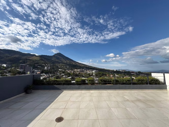 Apartamento en Venta en Colonia Escalón | Vista al Volcán | Amueblado o Sin Muebles