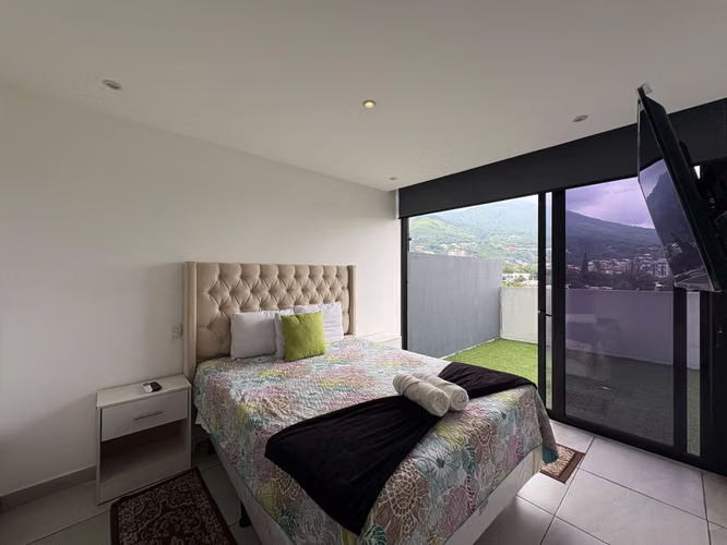Apartamento en Venta en Colonia Escalón | Vista al Volcán | Amueblado o Sin Muebles