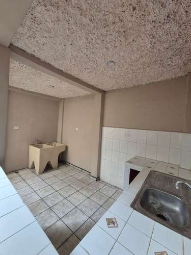  ¡VENDO CASA DE 2 NIVELES EN ALTOS DE SANTA LUCÍA, SANTA ANA!   - Imagen 9