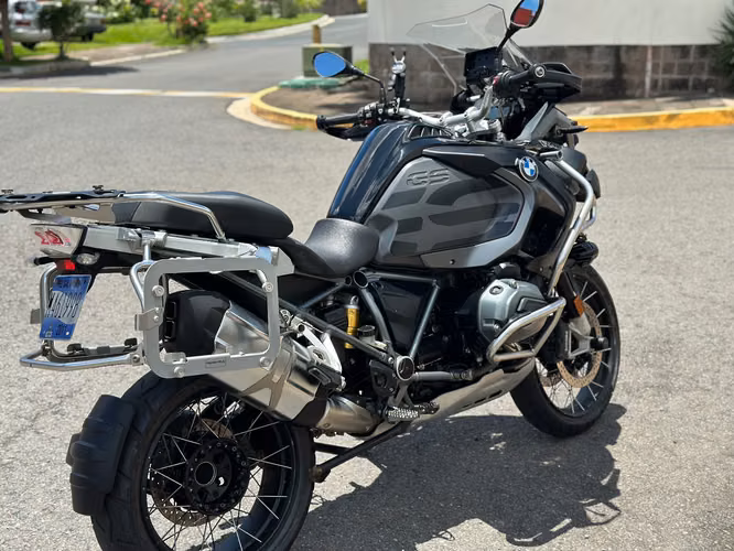 BMW GS ADVENTURE TRIPLE BLACK