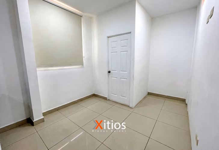Alquiler de Bodega en Intercomplex - Imagen 4