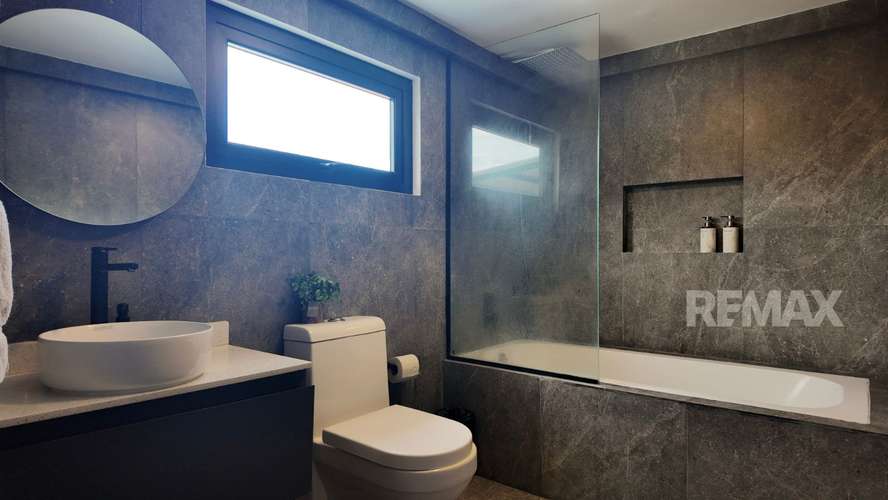 VILLA ESCALONIA – RESIDENCIAL MONTE CARLO — CASA AMUEBLADA CON PISCINA EN COLONIA ESCALÓN - Imagen 9