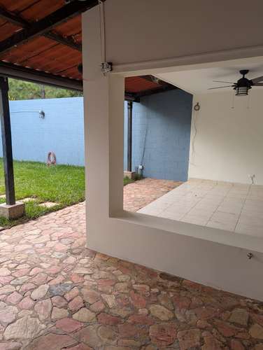 Alquiler  de casa  en  Residencial Miramar  - Imagen 4