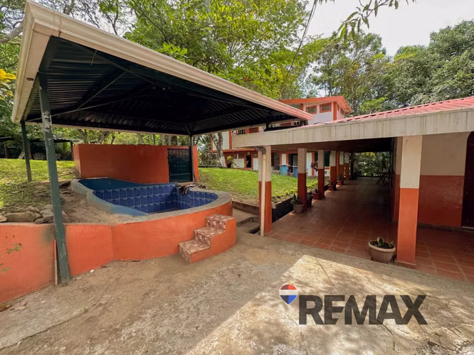 Finca de 14,000 m² con Infraestructura Completa — Ruta a Suchitoto - Imagen 2