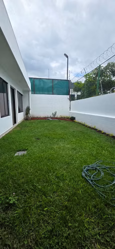 CASA en COL. ESCALON (Para OFICINAS o CLINICAS MEDICAS) - Imagen 9