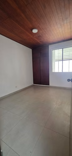 CASA en COL. ESCALON (Para OFICINAS o CLINICAS MEDICAS) - Imagen 5