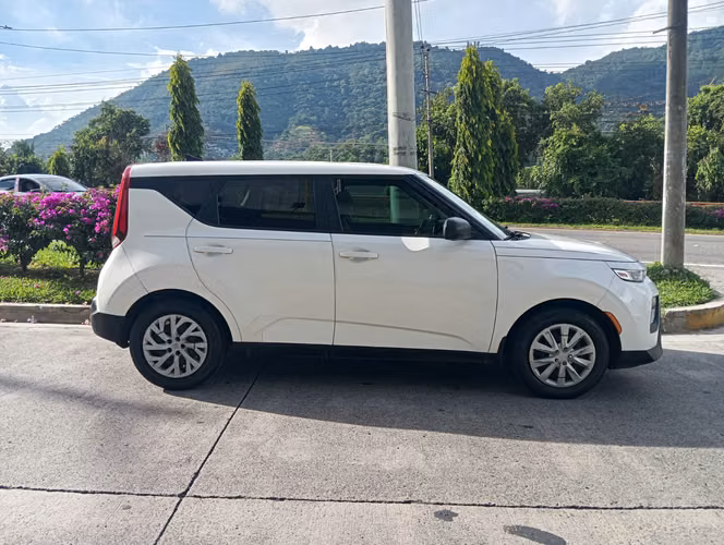 Kia Soul 2021 bolsas de aire buenas  - Imagen 1