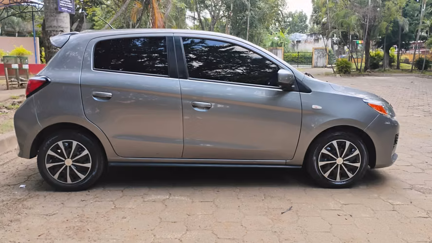 Mitsubishi Mirage Año 2021
