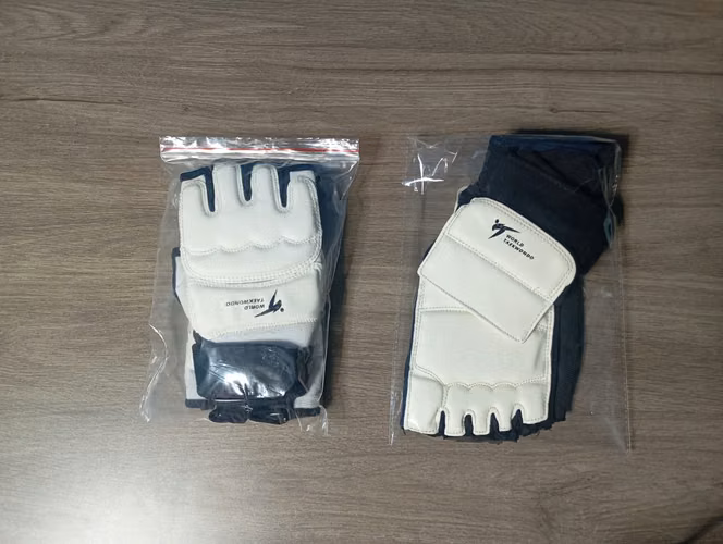 Set de guantes y empeineras de taekwondo - Talla XL - Imagen 3