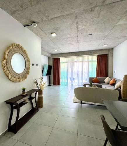 Park Tower | 99.29 m² Apt | Venta $365k - Alquiler $1,800