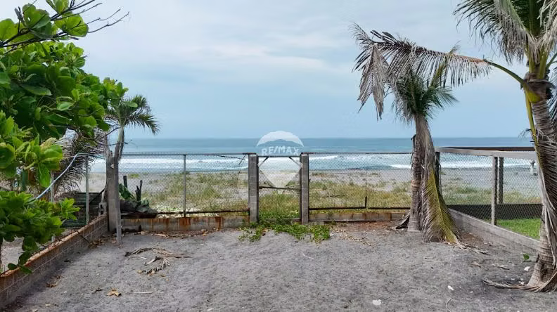 TERRENO EN VENTA FEENTE AL MAR COSTA DEL SOL - Imagen 2