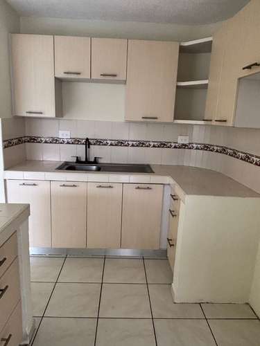 ALQUILER CASA EN RESIDENCIAL PRIVADA,  PARTE MEDIA COLONIA ESCALON - Imagen 6