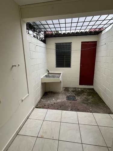 ALQUILER CASA EN RESIDENCIAL PRIVADA,  PARTE MEDIA COLONIA ESCALON - Imagen 19