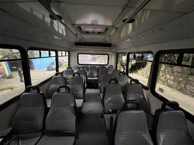 Microbus  Freightliner  2018 motor cummins