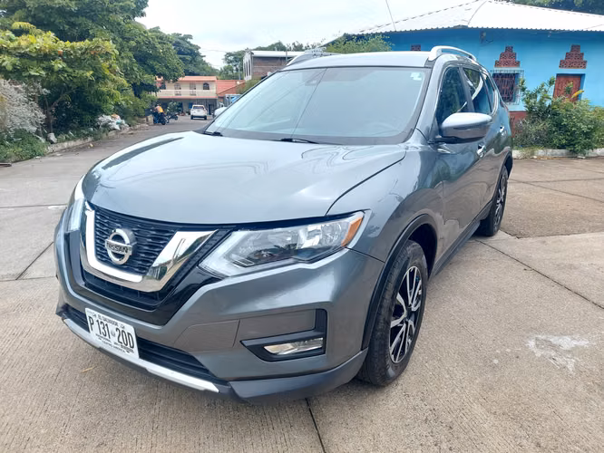Nissan Rogue sv 2019