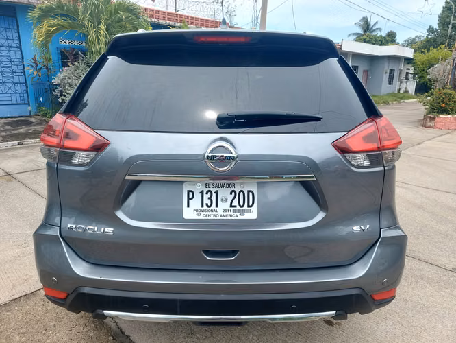 Nissan Rogue sv 2019