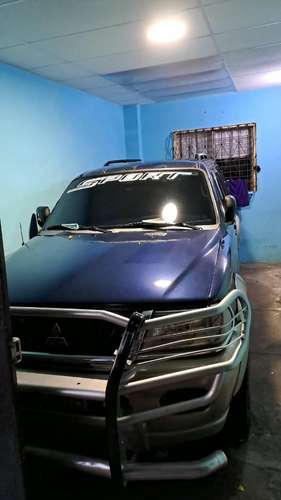 Mitsubishi 4x4 - Imagen 1