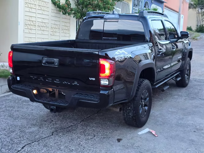 Tacoma 2023 4x4