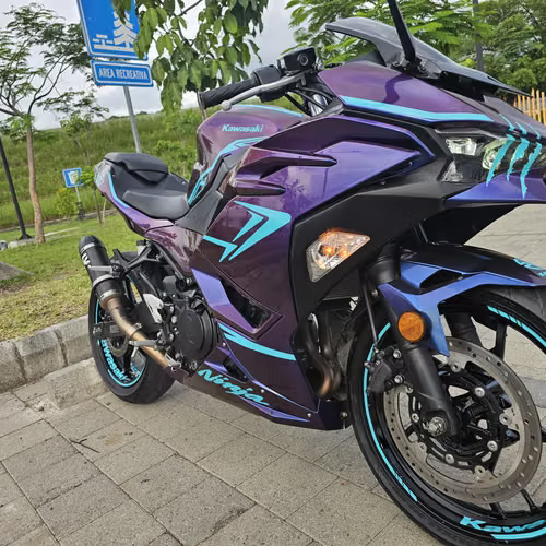  ¡HERMOSA KAWASAKI 500 X — AÑO 2024!    Motocicleta en excelente estado, con tan solo 2,800 millas actuales,  - Imagen 12