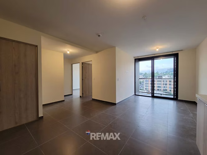 TORRE NU, APARTAMENTO EN ALQUILER. CON IMPONENTE VISTA - Imagen 7